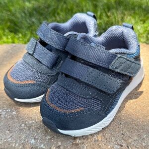 Stride Rite Boy's M2p Brighton-Adapt Athletic Sneaker